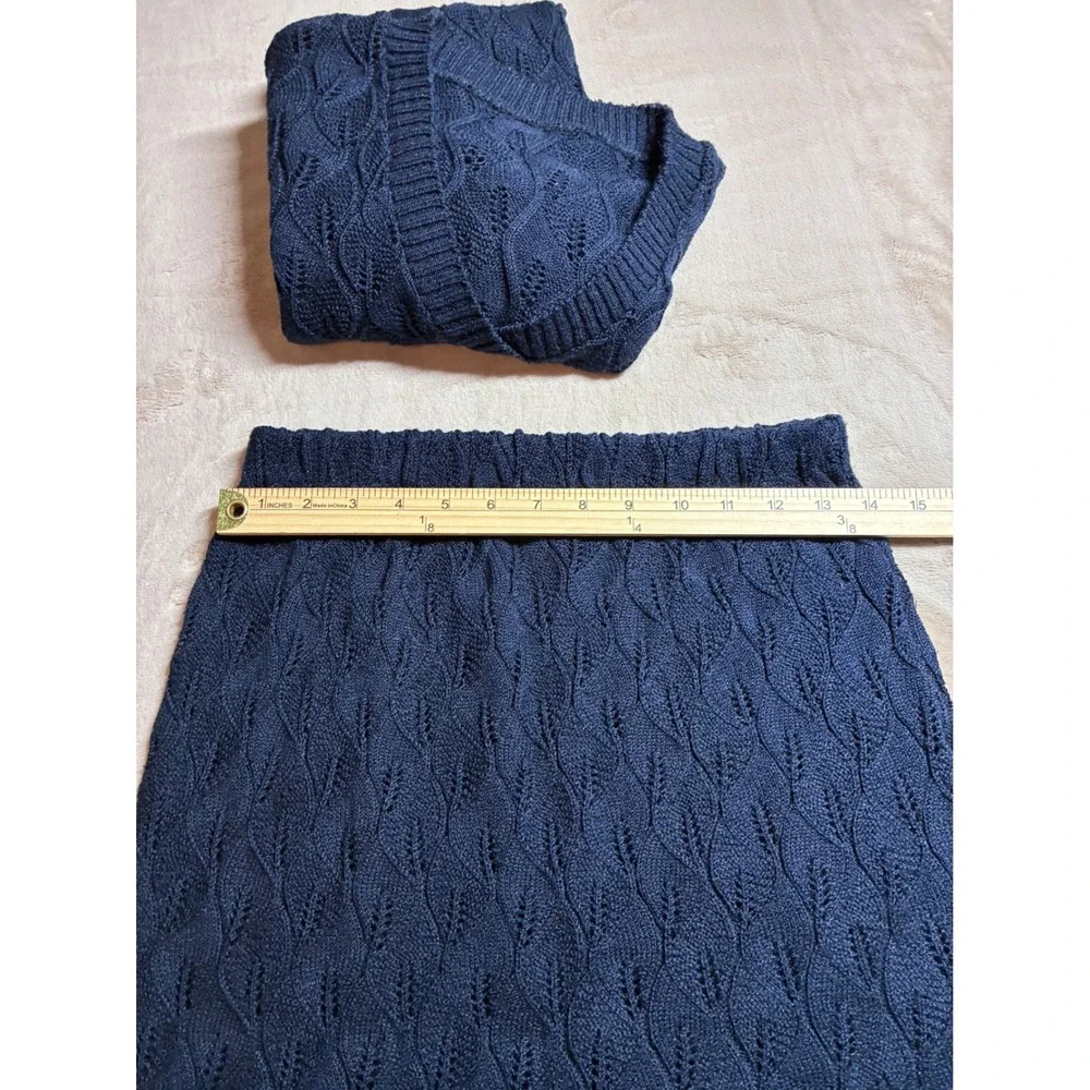 Handmade Vintage Navy Pointelle Knit 2 Piece Skirt Set Scalloped V-Neck Midi